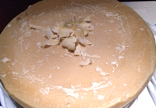 イタリアロディジャーノチーズ